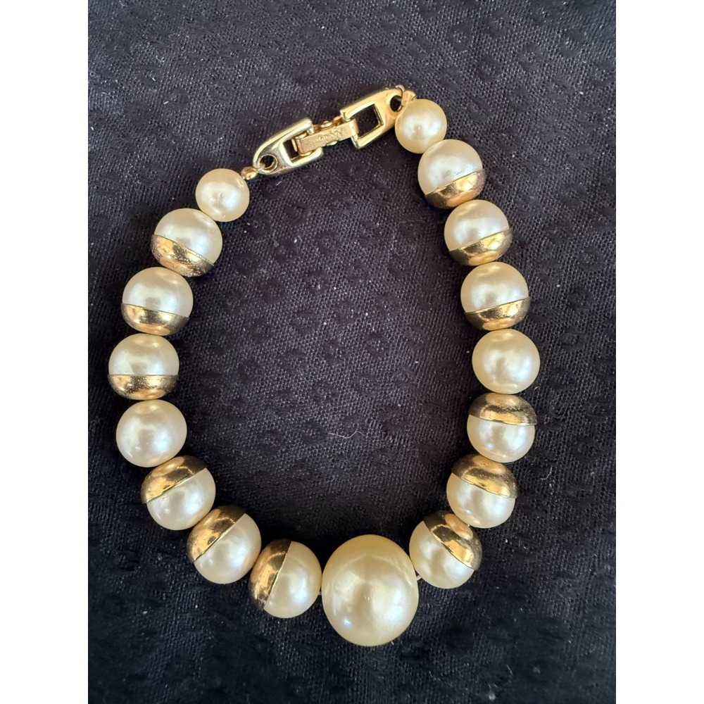 Napier Faux Pearl and Gold-Tone‎ Bracelet - Picture 3 of 4